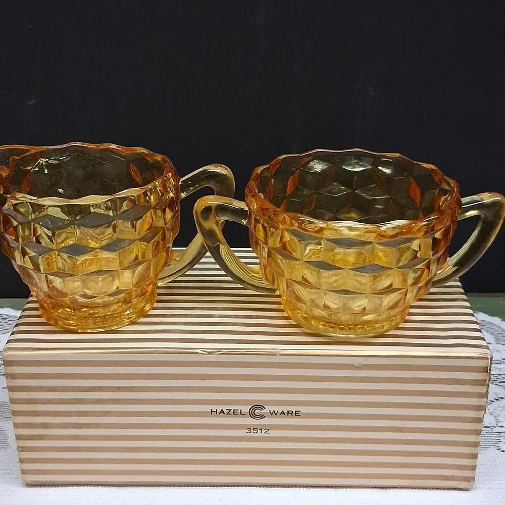 Vintage amber glass creamer and sugar set‎ -cubist depression glass
